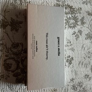 Grace and Stella rose roller